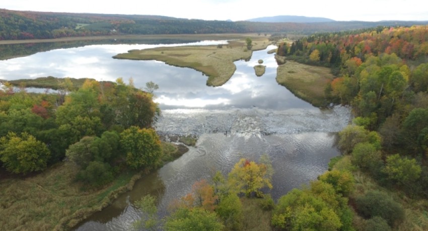 Une bonne pratique sur Répert'eau : Restauration du barrage de l'Étang Stater